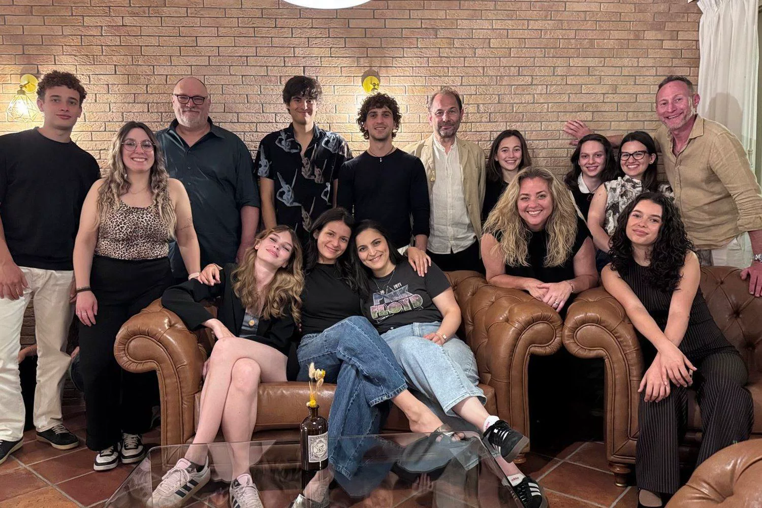 Il team della Gelateria Fainello al completo, riunito insieme